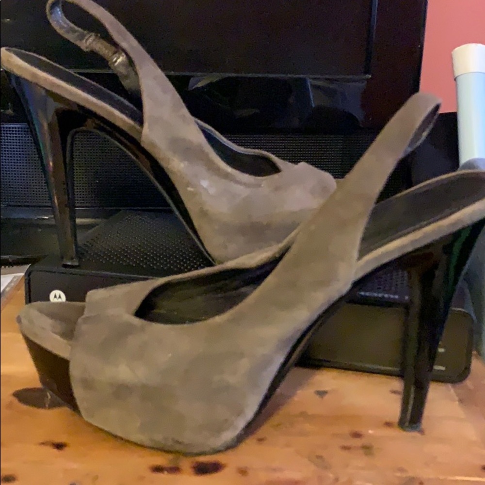 Jessica Simpson platform heels